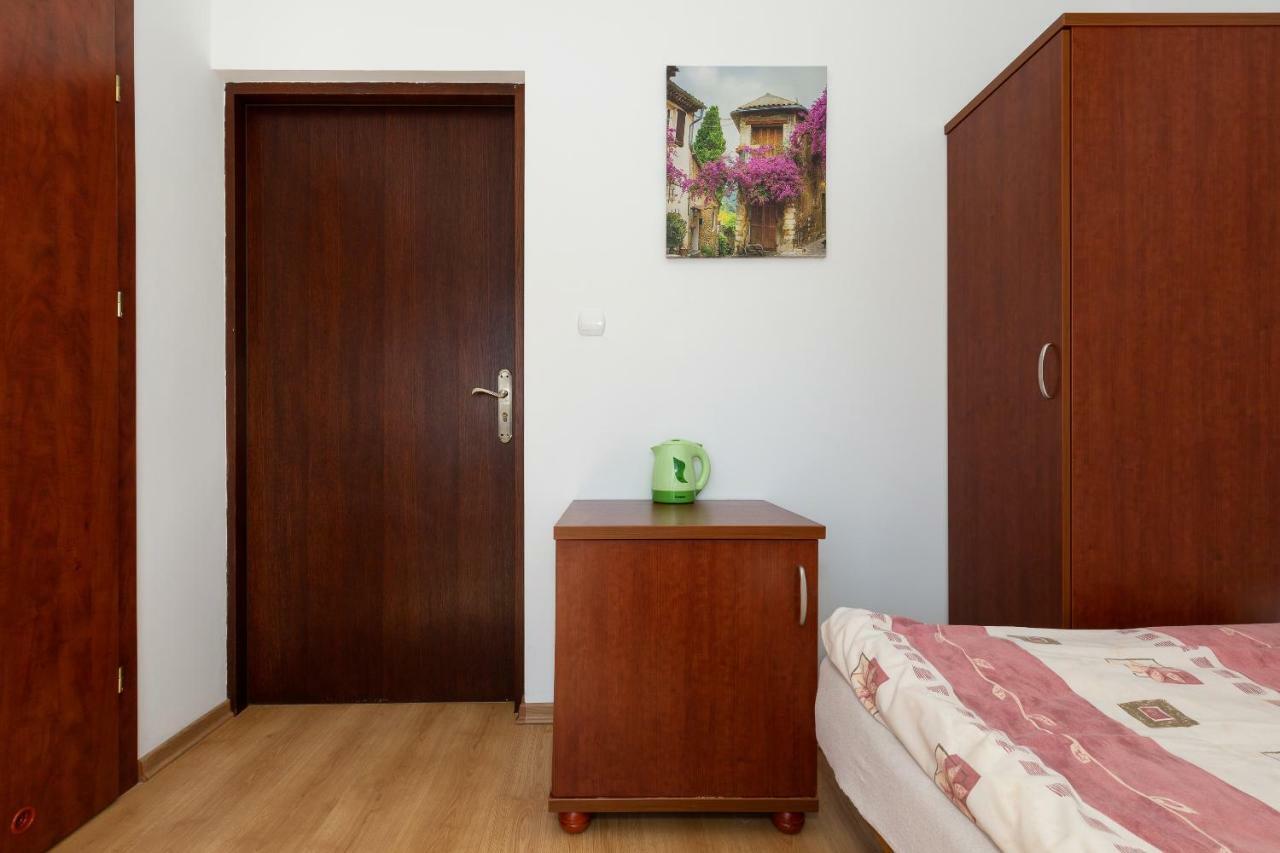 Krab 2 Apartment Rewal Luaran gambar